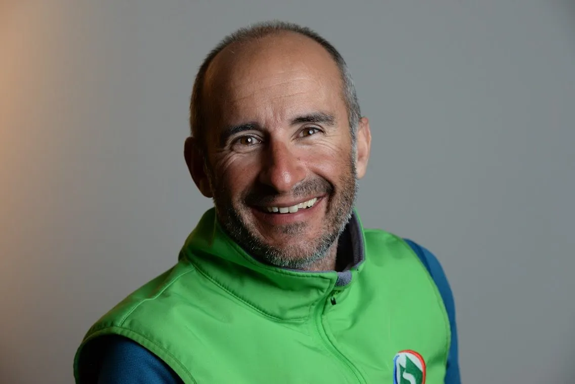 Nicolas Dousset, accompagnateur en montagne, sur les sentiers ariégeois